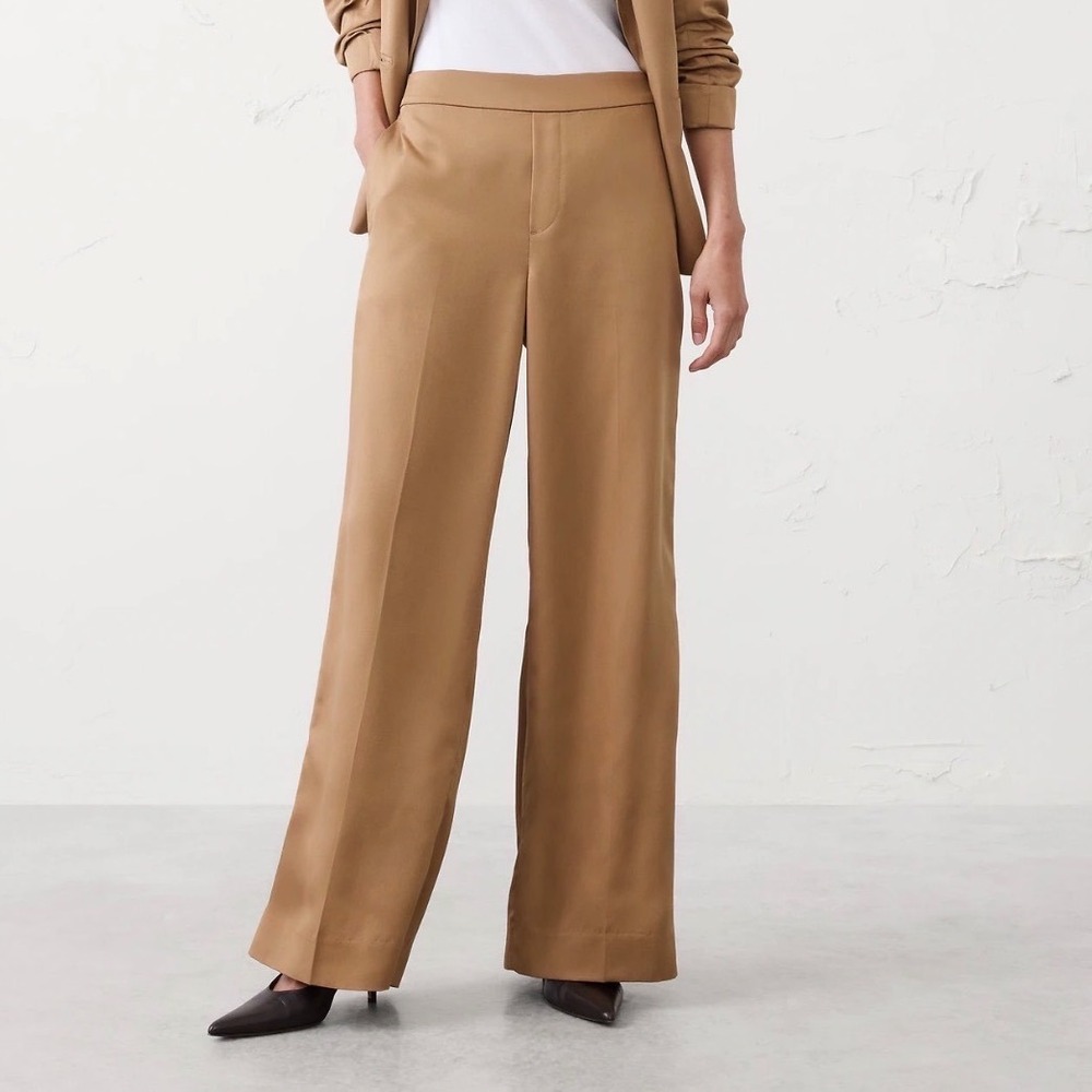 Banana Republic Hayden Wide Leg Pants Petite 4 High Rise Latte Minimal Chic
